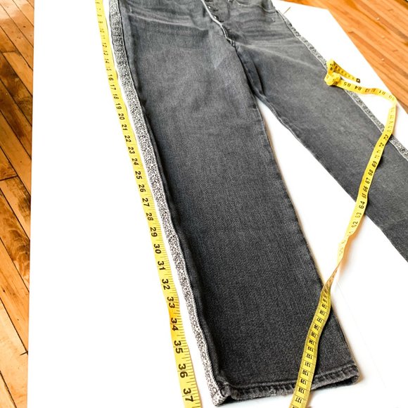 NWT anthro leopard-trimmed high rise straight jean - Picture 9 of 12